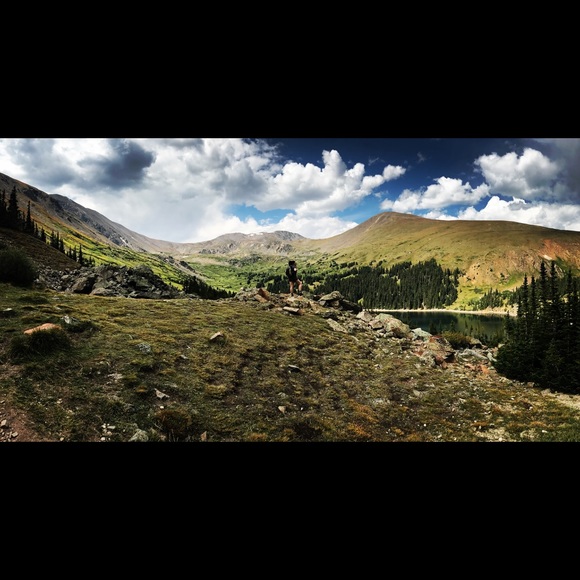 Meet your posher! - Picture 2 of 8