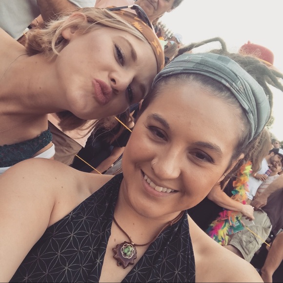 Meet your posher! - Picture 4 of 8