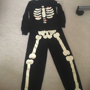 Gymboree glow in the dark skeleton pajamas