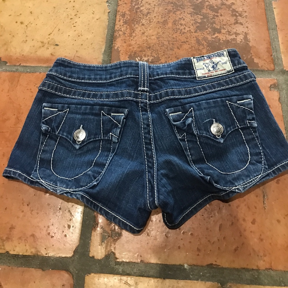 True Religion Shorts size 25