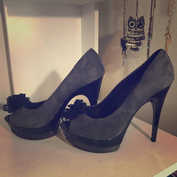 Platform  Stiletto - Picture 2 of 8