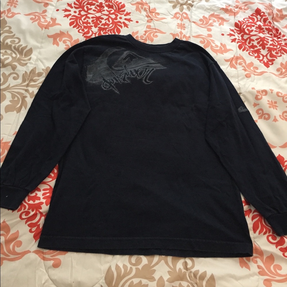 Quik silver long sleeve shirt size medium