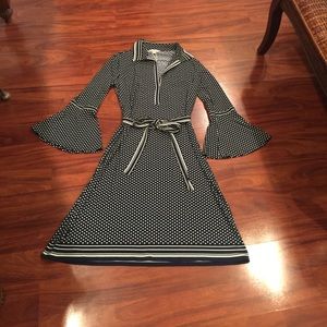 Max Studio dress bell sleeves