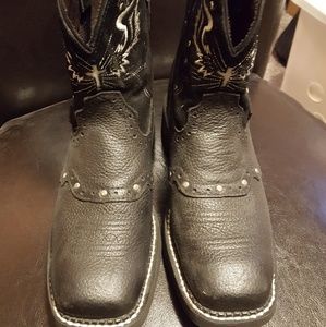 Justin cowboy boots Size 6