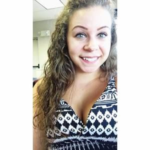 Meet your Posher, Dani