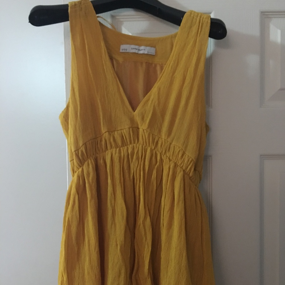 Zara Sleeveless top