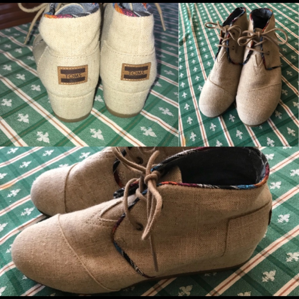 Toms