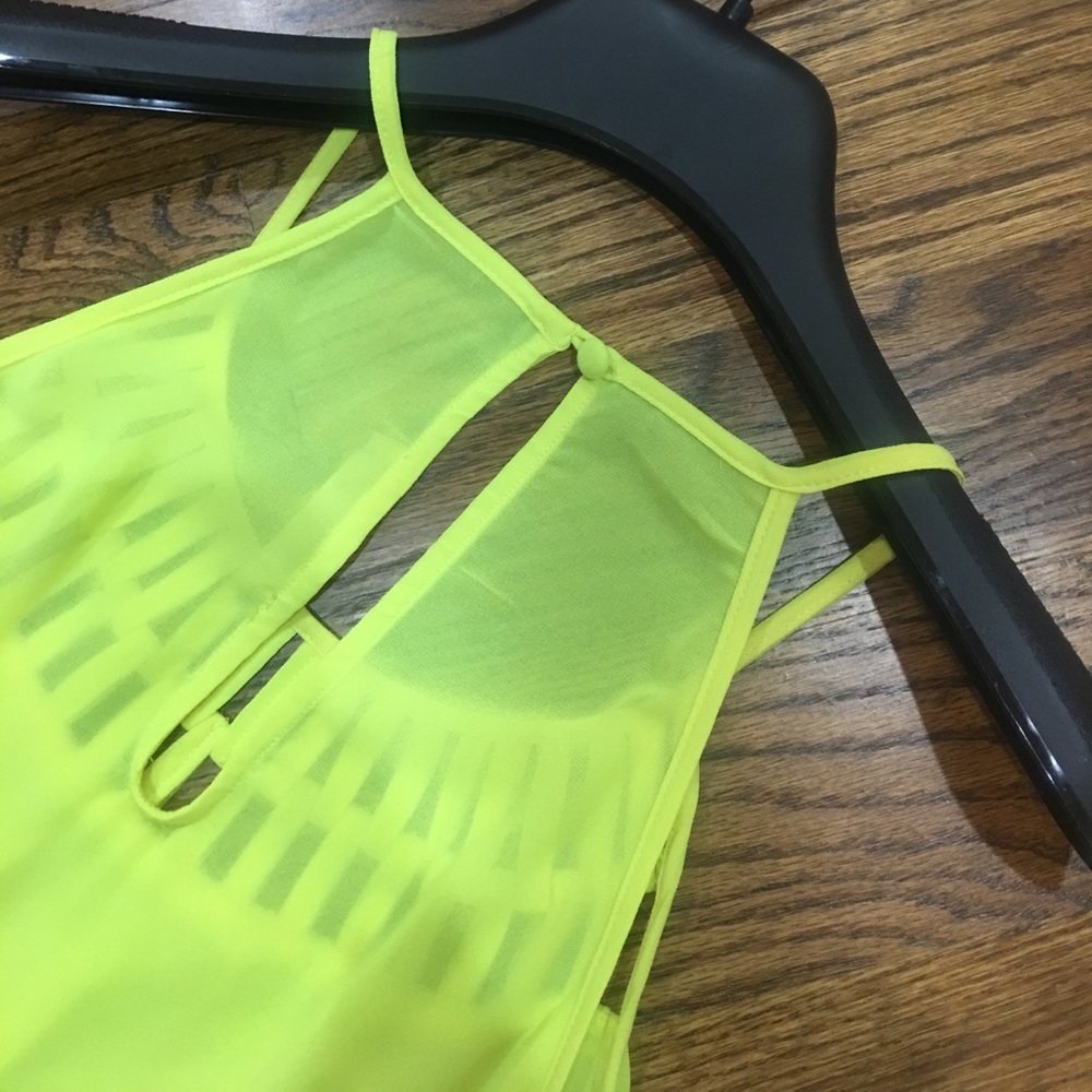 EUC NEON YELLOW BOUTIQUE TANK M - Picture 5 of 5