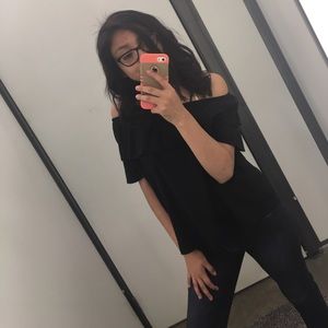 Meet your Posher, Daniela