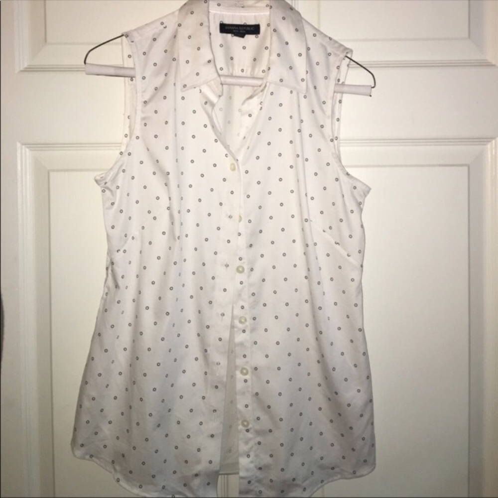 Banana Republic Sleeveless Blouse