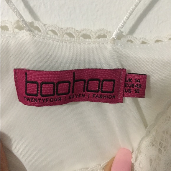 White lace romper - Picture 6 of 6