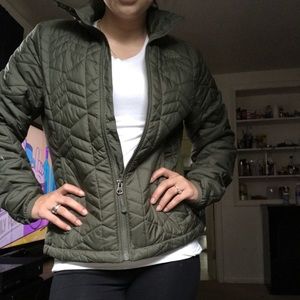 ON SALE :North Face Lightweight Winter Jacket