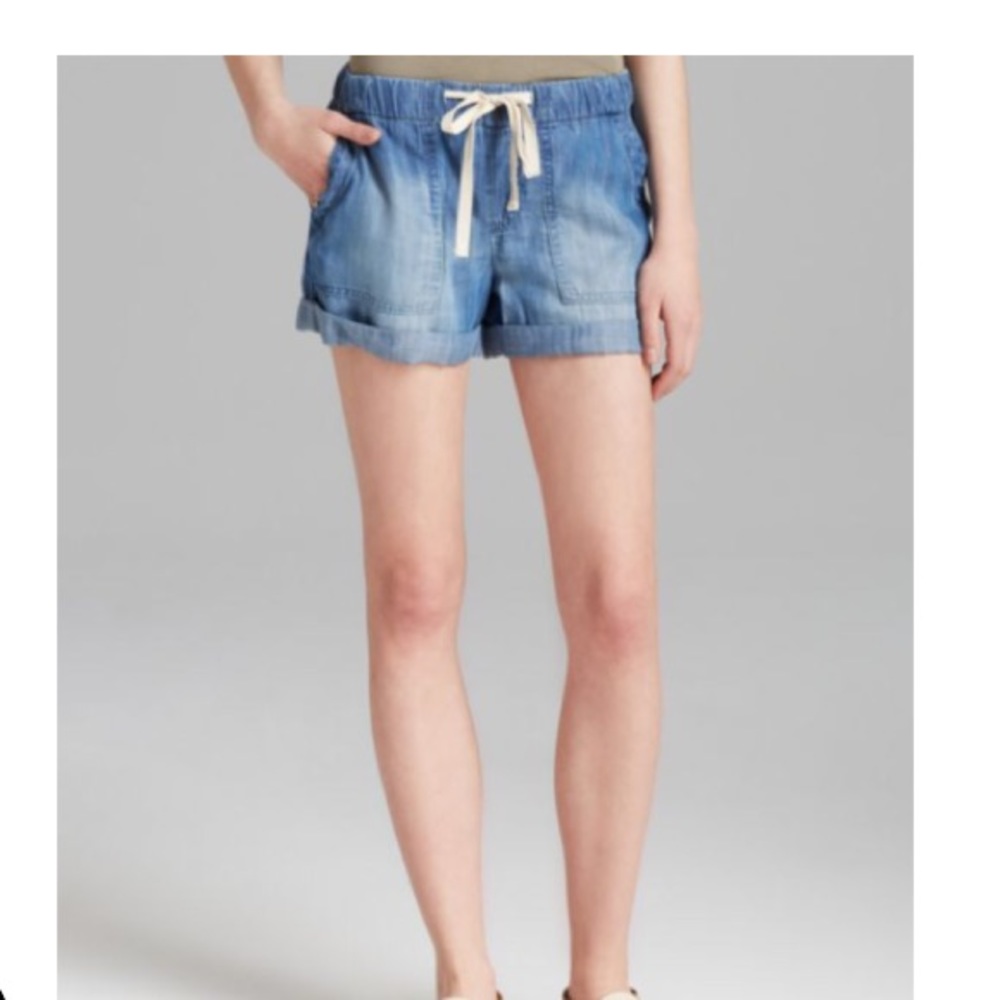 NWOT Bella Dahl Drawstring Chambray Shorts