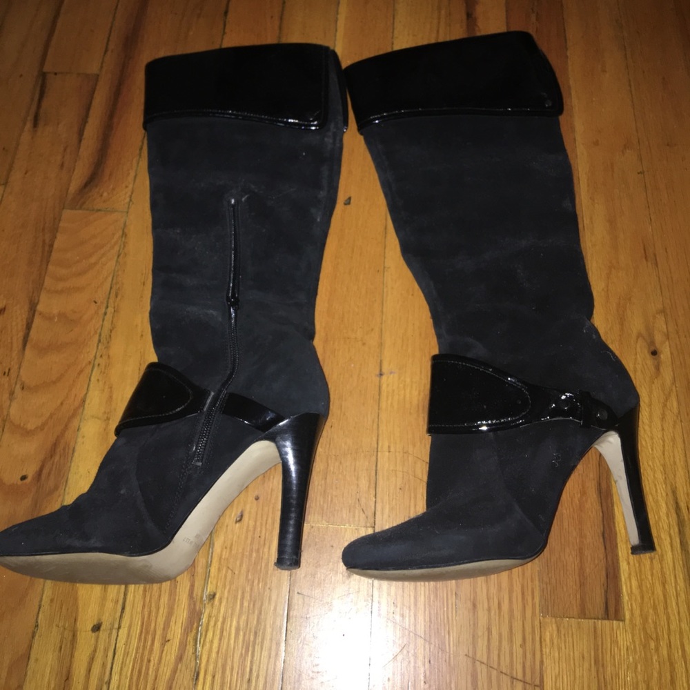 Nine West suede boot