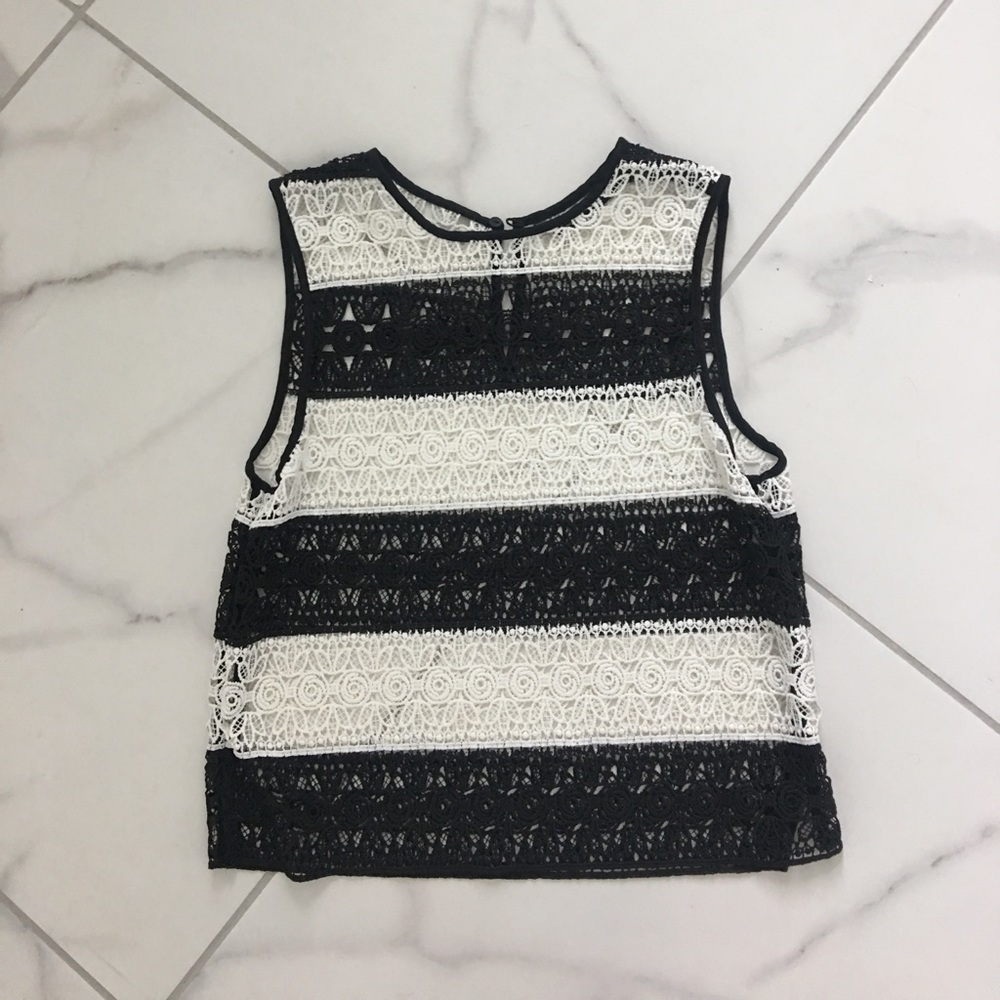 Zara Crop Lace Top