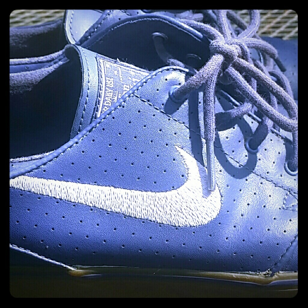 Nike Janoskis skate shoes.  Barely worn...