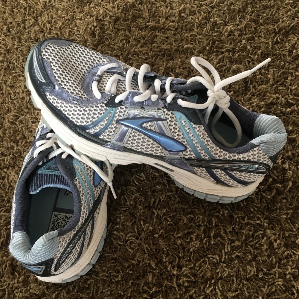 Brooks Running shoes size 9.5