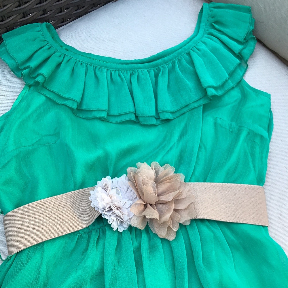 Green chiffon dress + belt