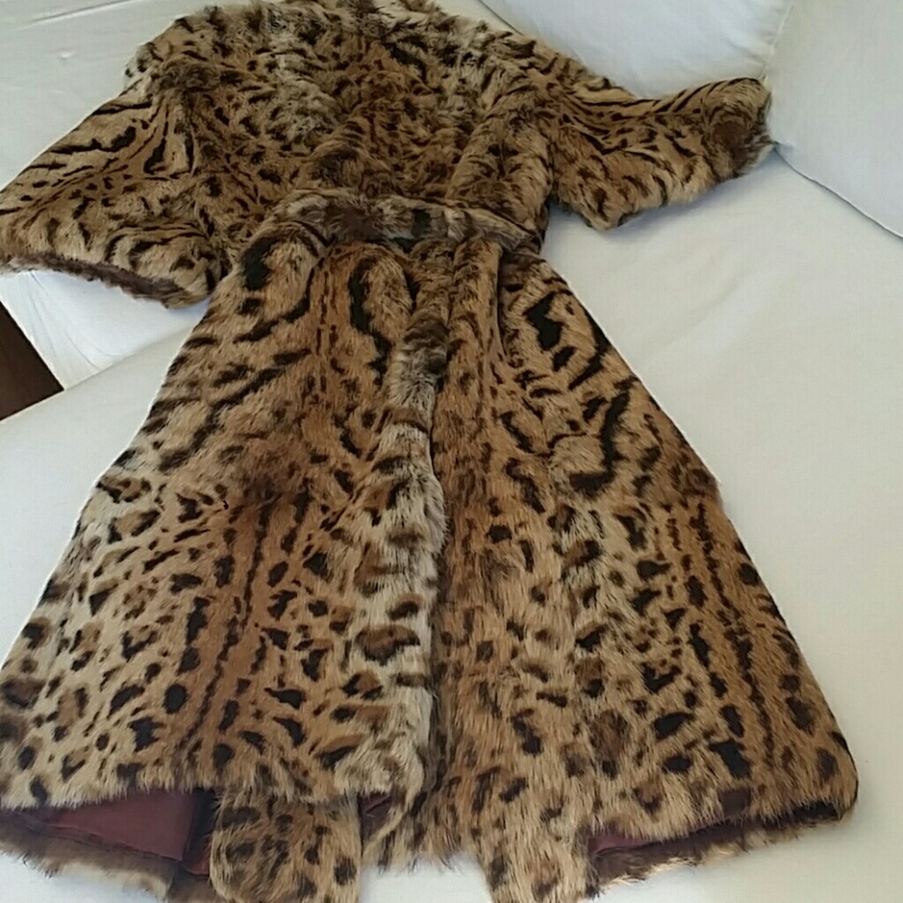 Make an Entrance designer leopard print  fur coat - Picture 5 of 12