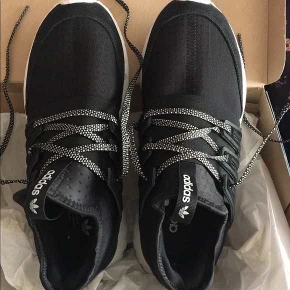 adidas Shoes - Adidas tubular radial