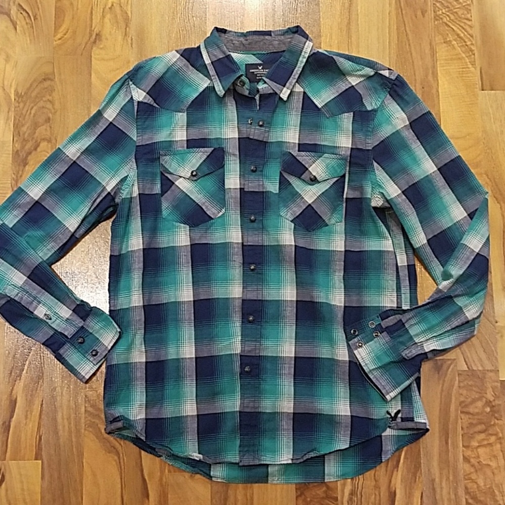 Men's American Eagle button down shirt, Large