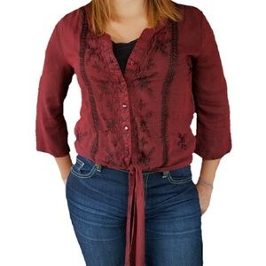Studio West Embroidered Tie Waist 3/4 Sleeve Top