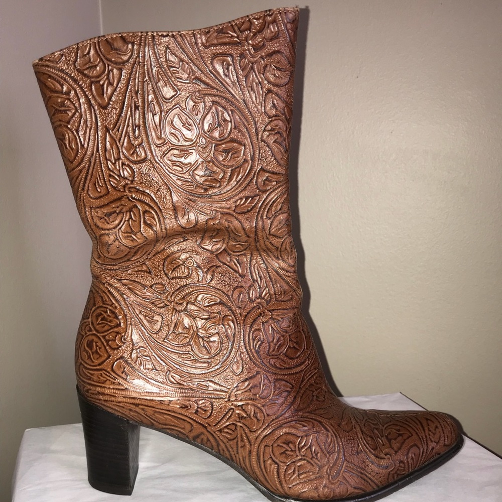 Leather ankle boots