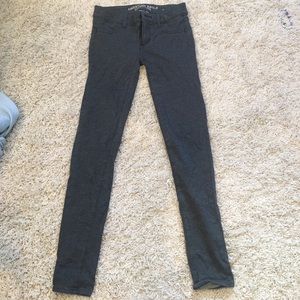 Jeggings. ( Jean leggings)