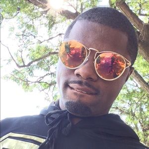 Meet your Posher, Keith