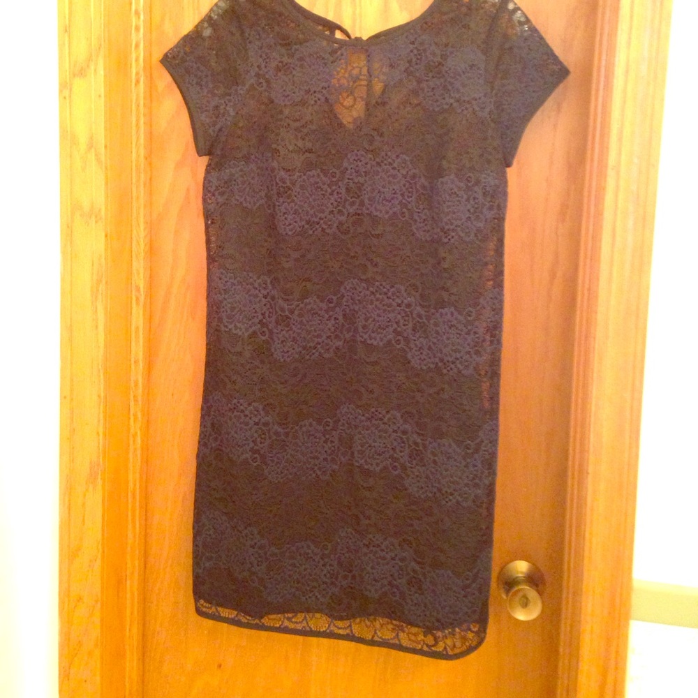 Lace shift dress
