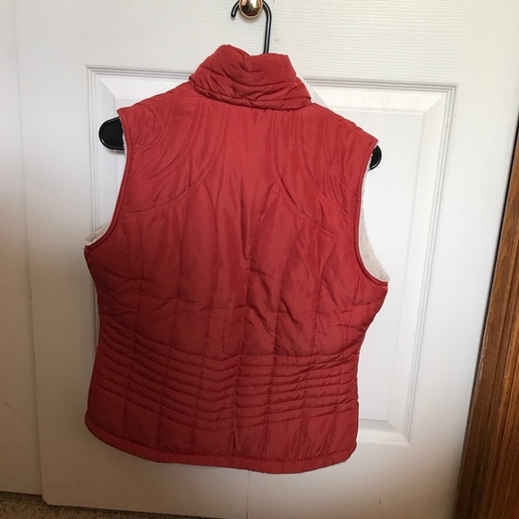 Billabong Vest - Picture 6 of 8