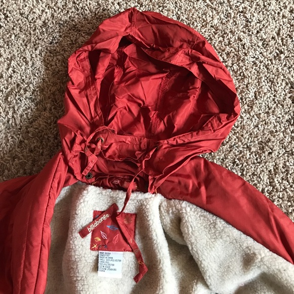 Billabong Vest - Picture 3 of 8