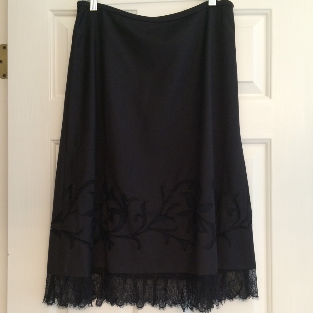 NWOT ANN TAYLOR LOFT petite 10P navy lace skirt