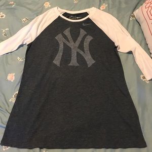 New York yankee quarter arm tee