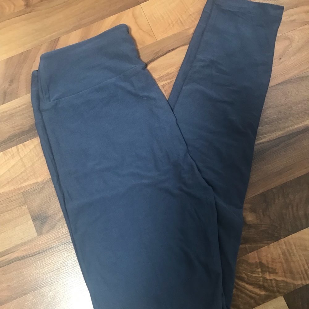 OS Lularoe leggings