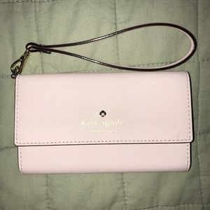 Kate Spade Smart-Phone Wristlet
