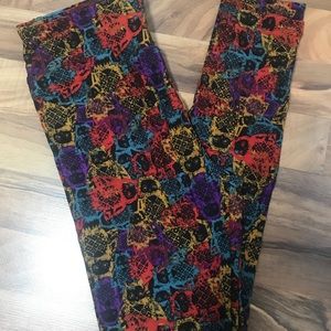 OS Lularoe leggings