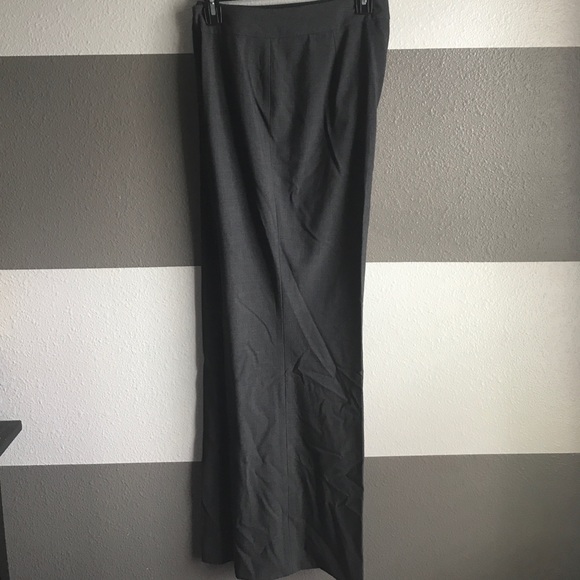 Isabelle DeMarco Tahari Levine - Picture 3 of 4