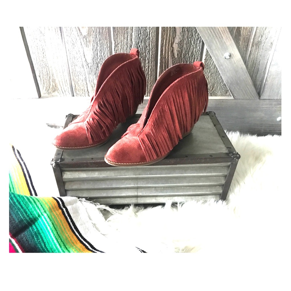 Coconuts by Matisse Fringe Bootie.