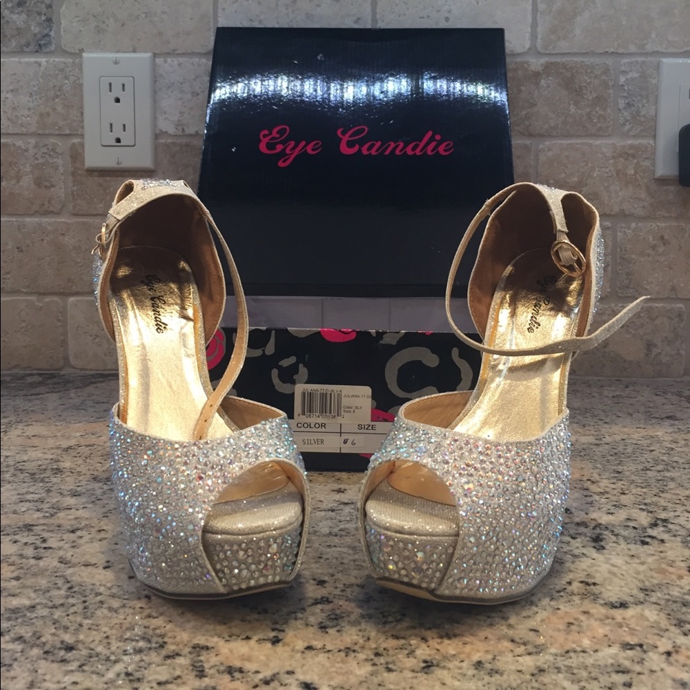 Eye Candie Silver High Heels (women’s size 6)