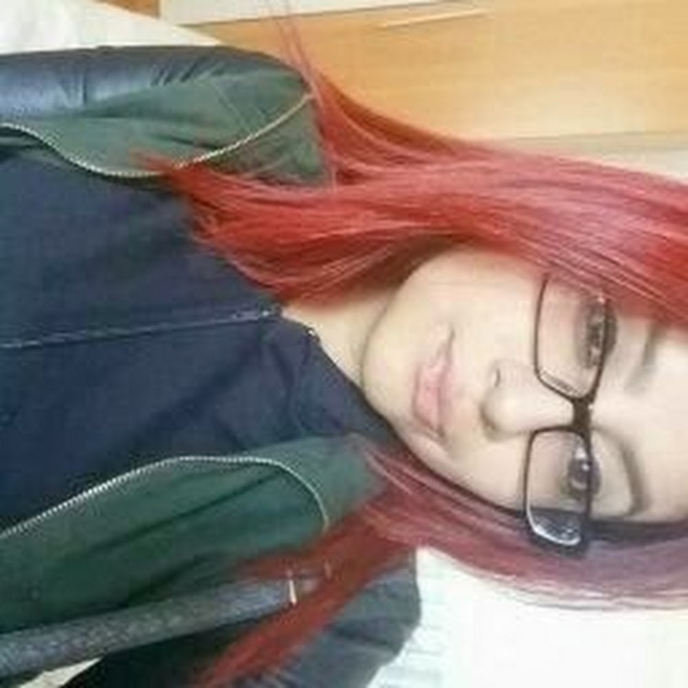 Meet your Posher, Helen