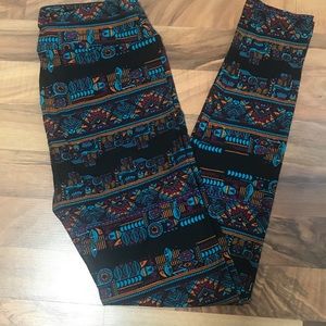 OS Lularoe leggings