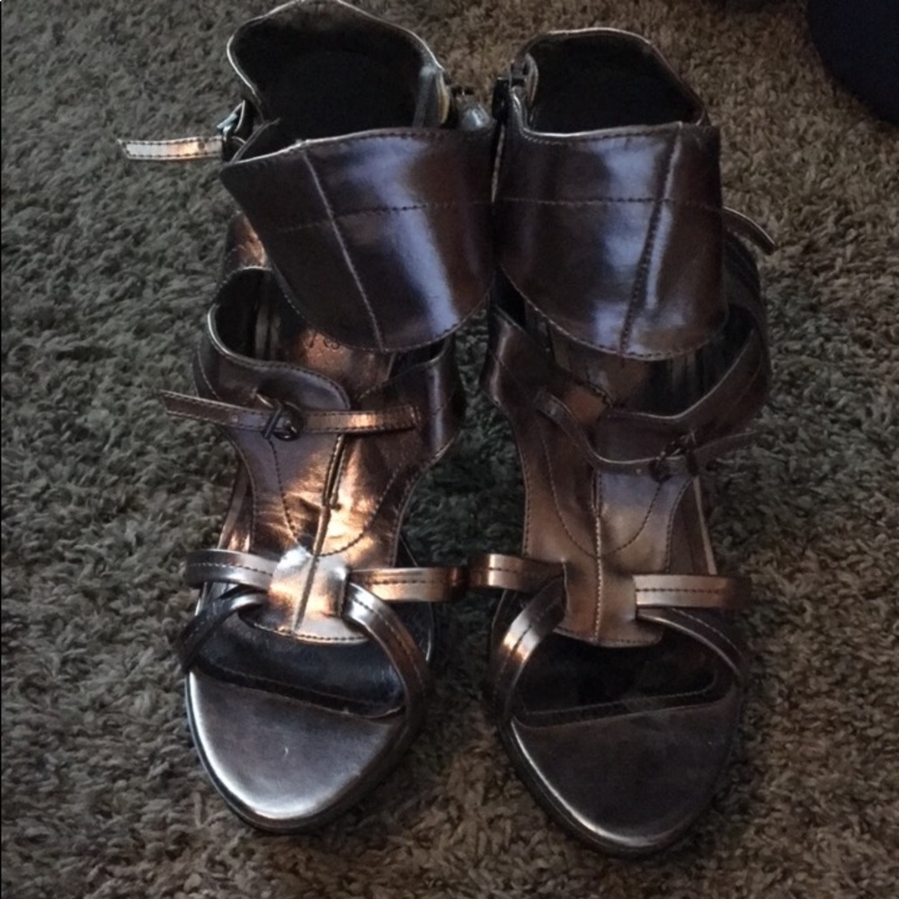 Metallic heels