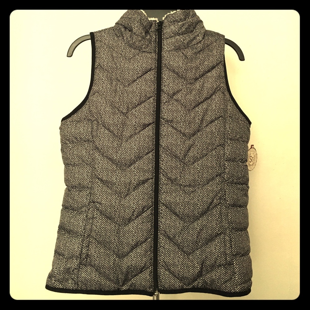 SO black and white fleece-lined vest