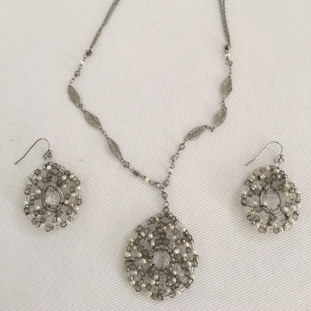 Beaded medallion necklace and earrings bundle