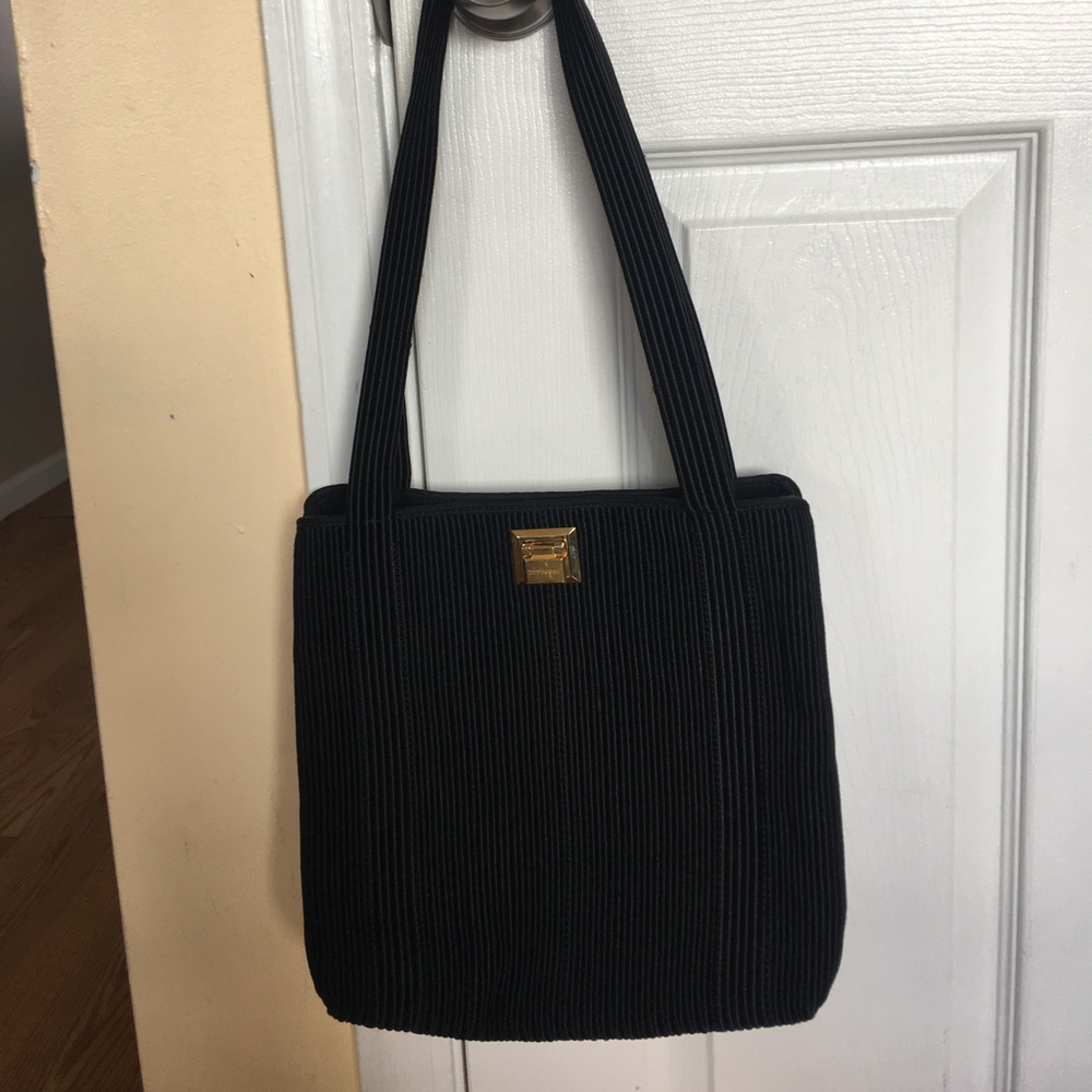 Devecchi black handbag
