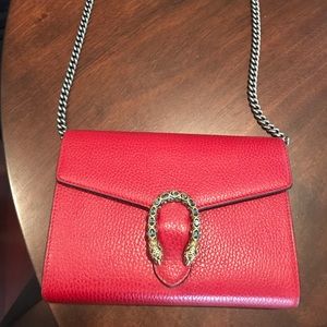 Authentic NEW Gucci crossbody bag