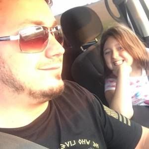 Meet your Posher, Ron