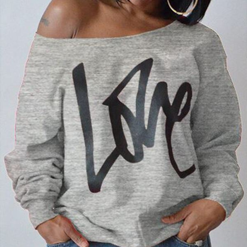 CAsual off the shoulder sweatshirt