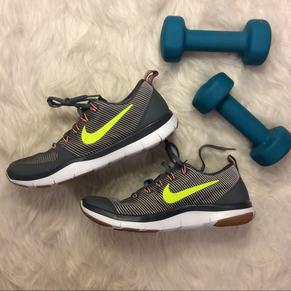 Nike Men's Trainer Grey Size 10 NWOB. Very Nice